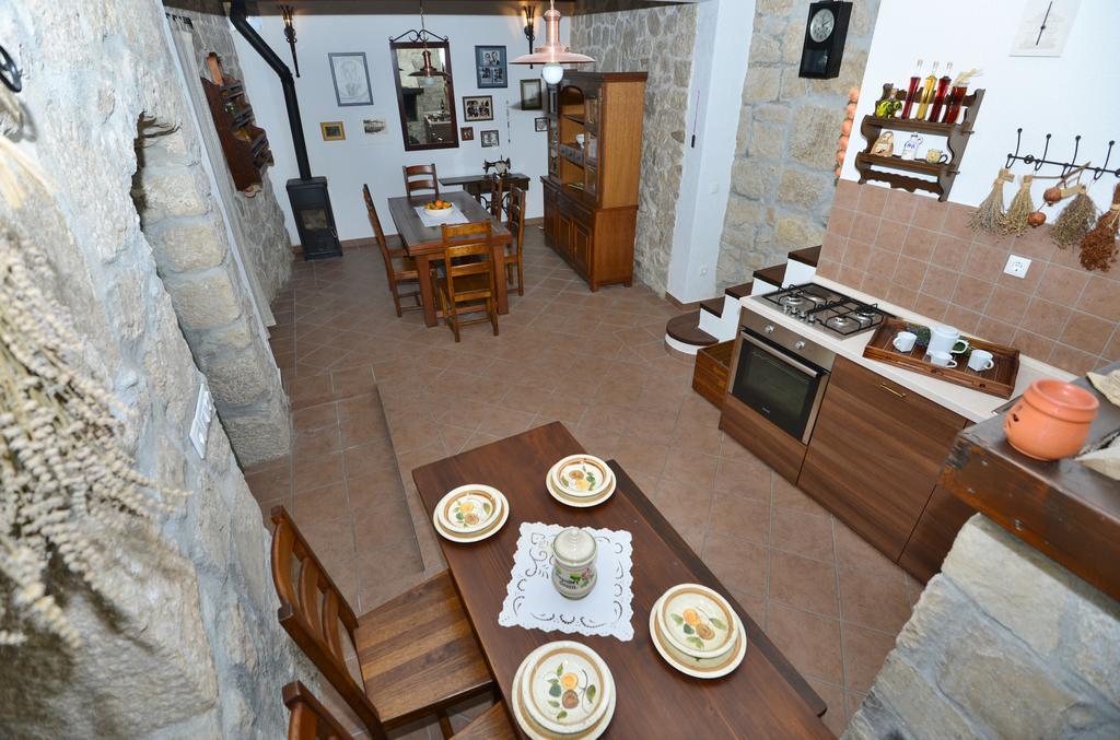 House Dida Mate - Cozy House In Nature With Heated Pool Tučepi Extérieur photo